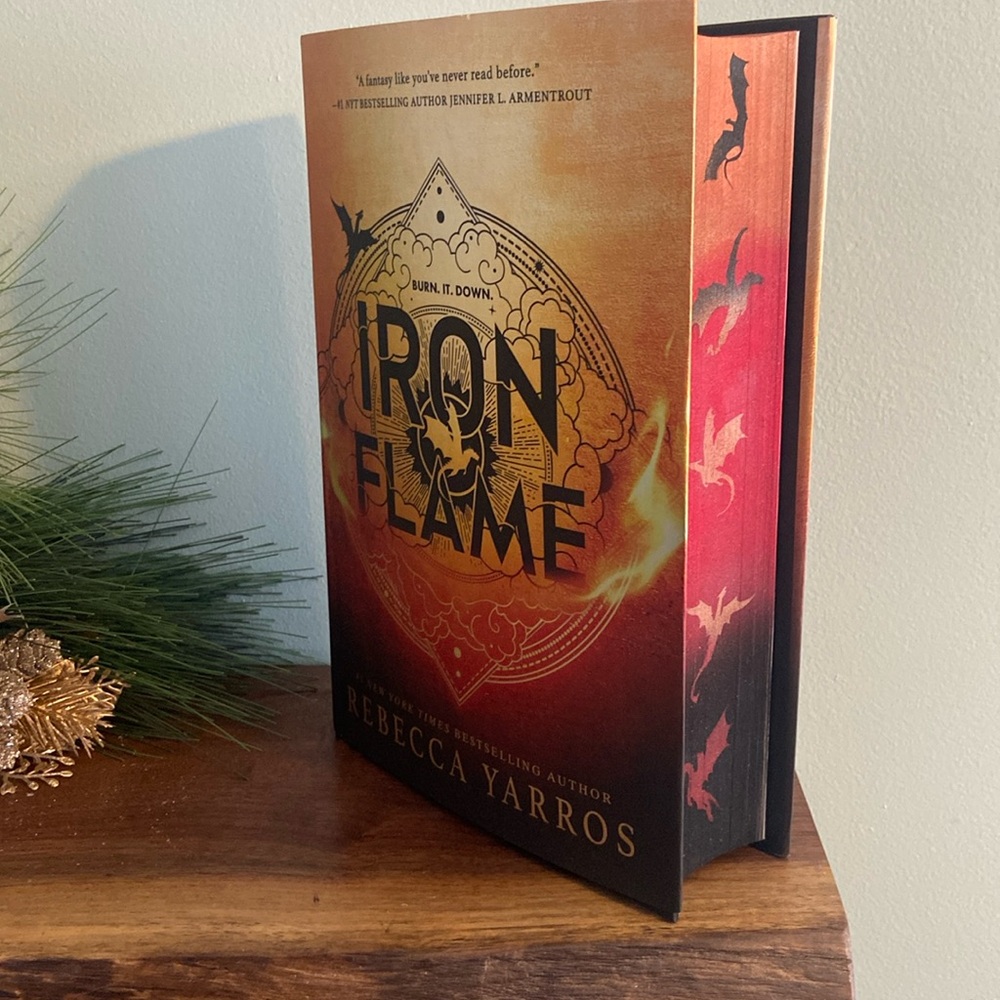 Iron Flame - 🔥- custom sprayed edges